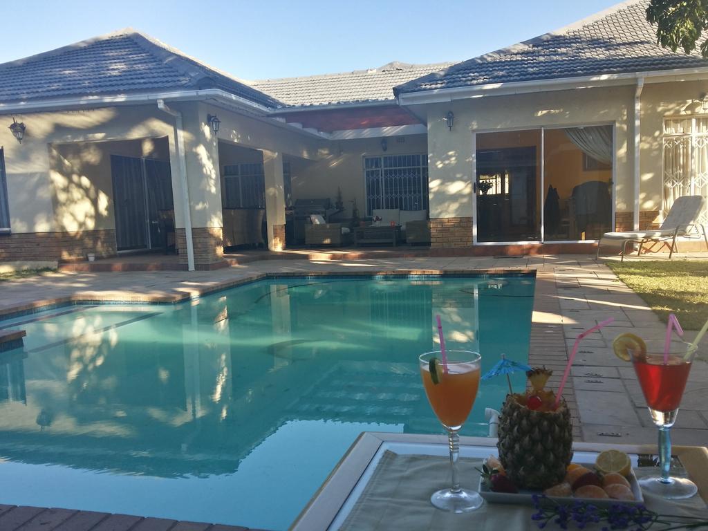 Alicia'S B&B Roodepoort Kültér fotó