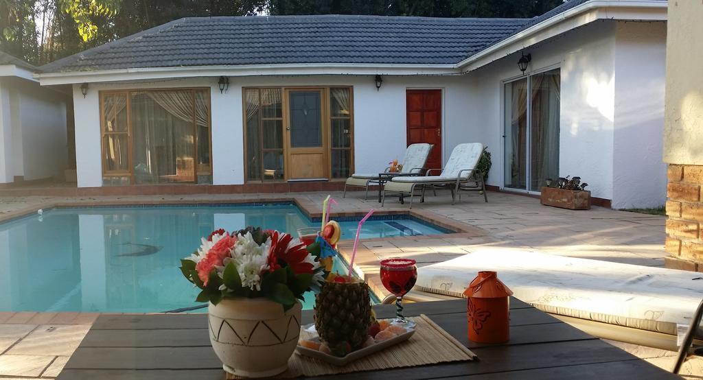 Alicia'S B&B Roodepoort Kültér fotó