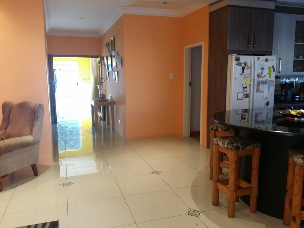 Alicia'S B&B Roodepoort Kültér fotó